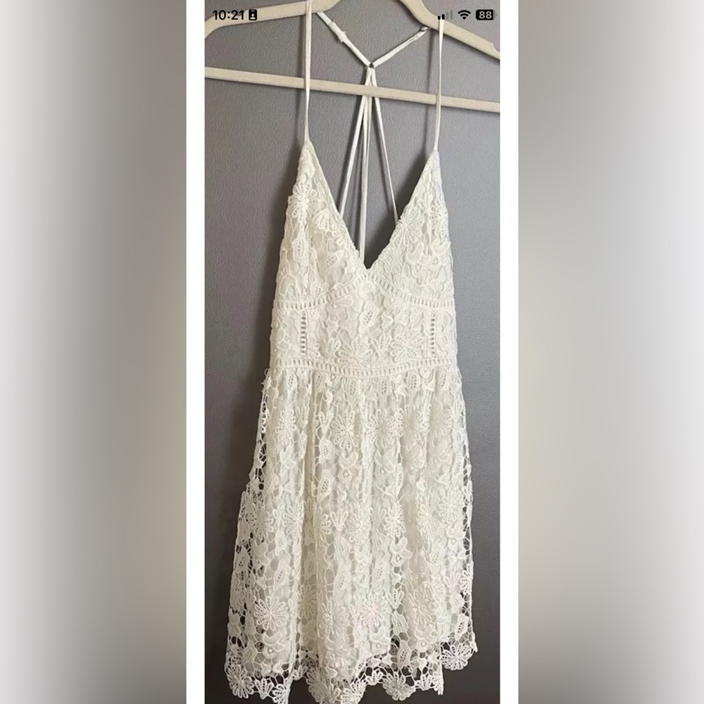 Hollister Allover Lace Mini Dress in White Sz S